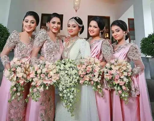 SOME MEMORABLE BRIDAL SHOWER GIFTS FOR YOUR BESTIE