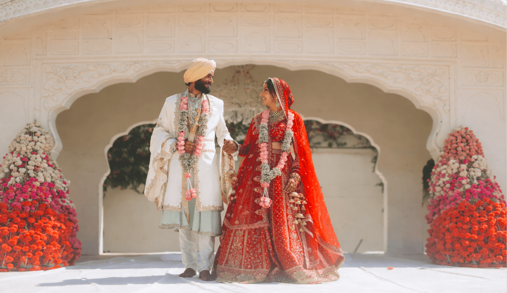 HOW DESTINATION WEDDING CAN BE BUDGET-FRIENDLY WEDDING