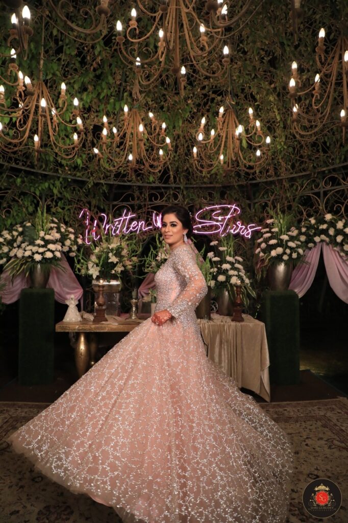 THE BEST GUIDE TO PLAN AN ULTIMATE INTIMATE WEDDING