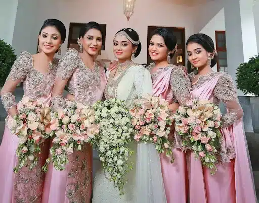 SOME MEMORABLE BRIDAL SHOWER GIFTS FOR YOUR BESTIE