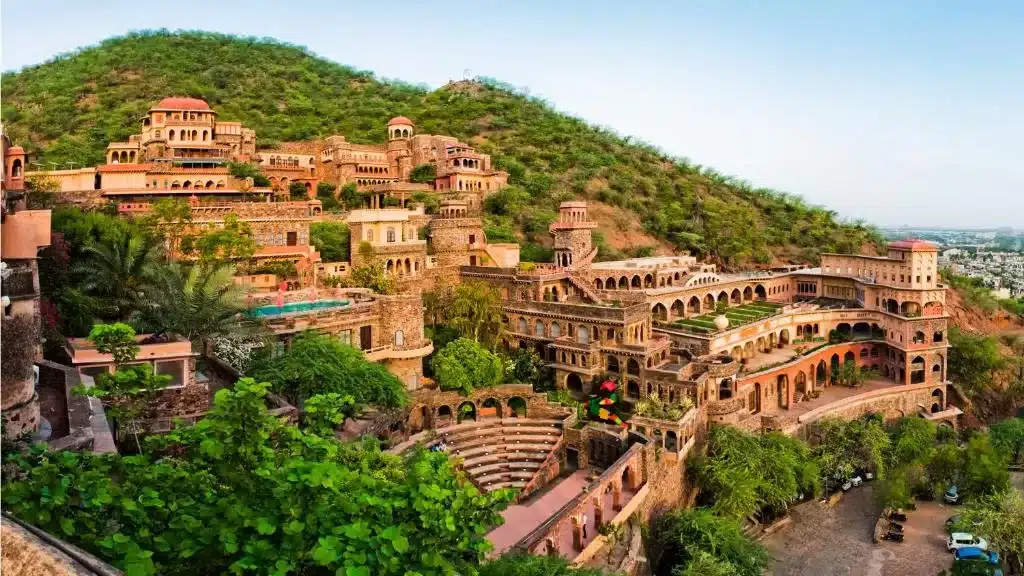 Neemrana Fort 