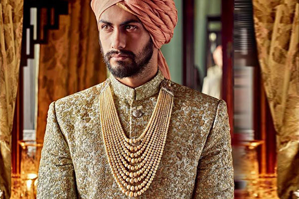 pearl necklace for groom