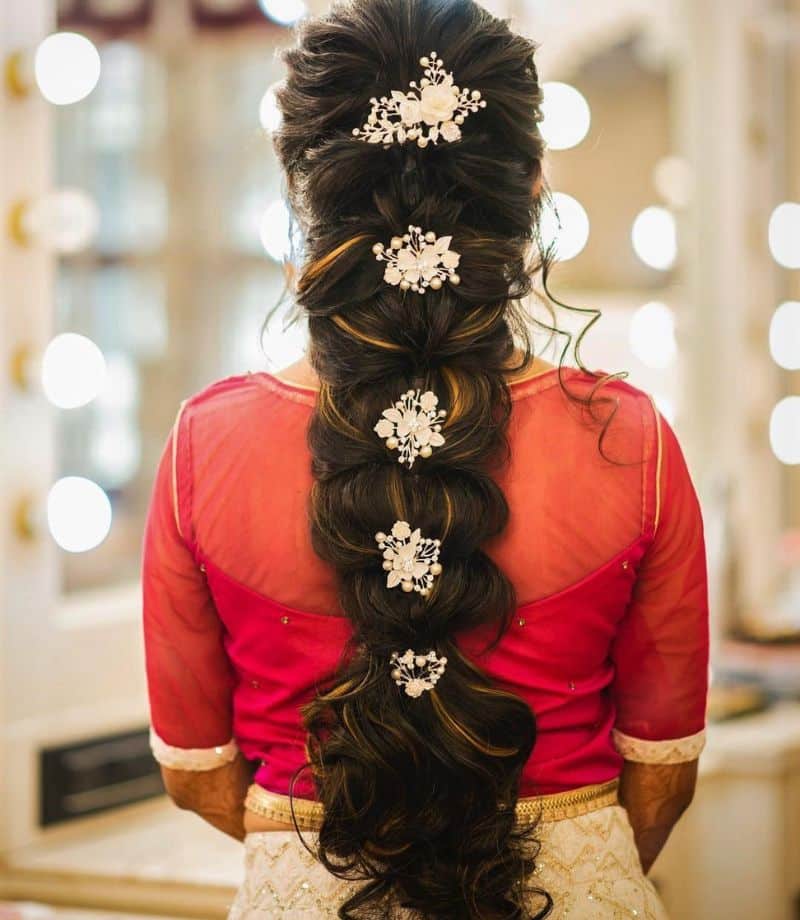Classic Bridal Hairstyles: The Traditional French Braid