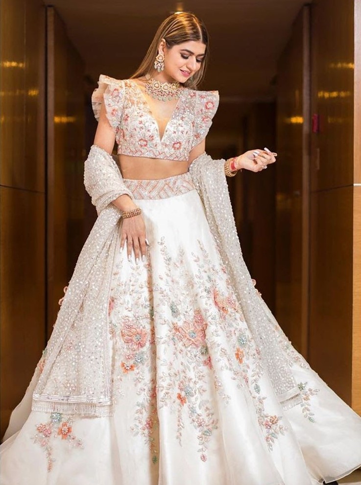 Manish Malhotra Bride Wore A Beige Gold Lehenga On Wedding, Donned Designer  Ensembles At Ceremonies